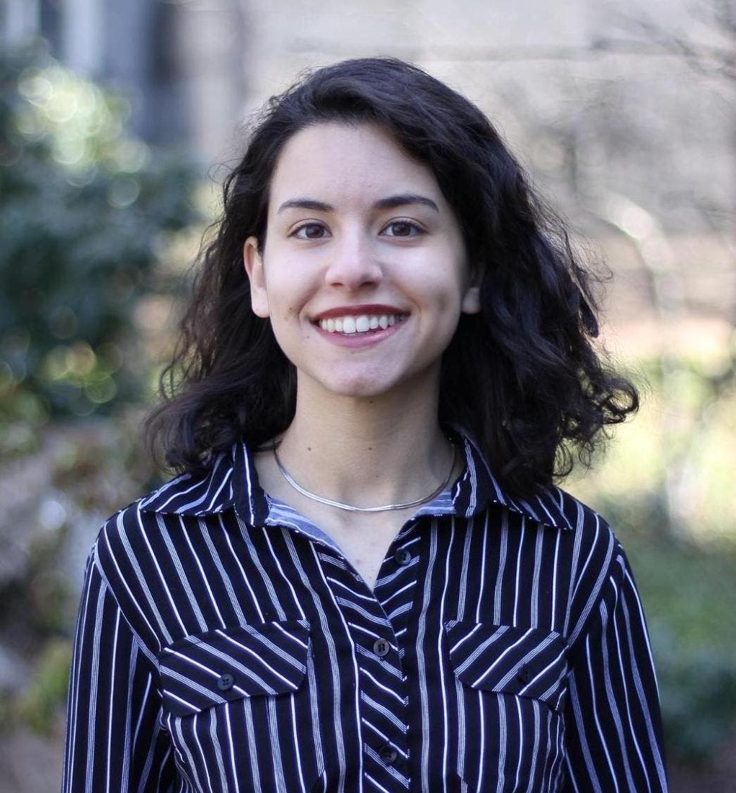 Victoria Kayola, Software Engineer Victoria Kayola, Software Engineer